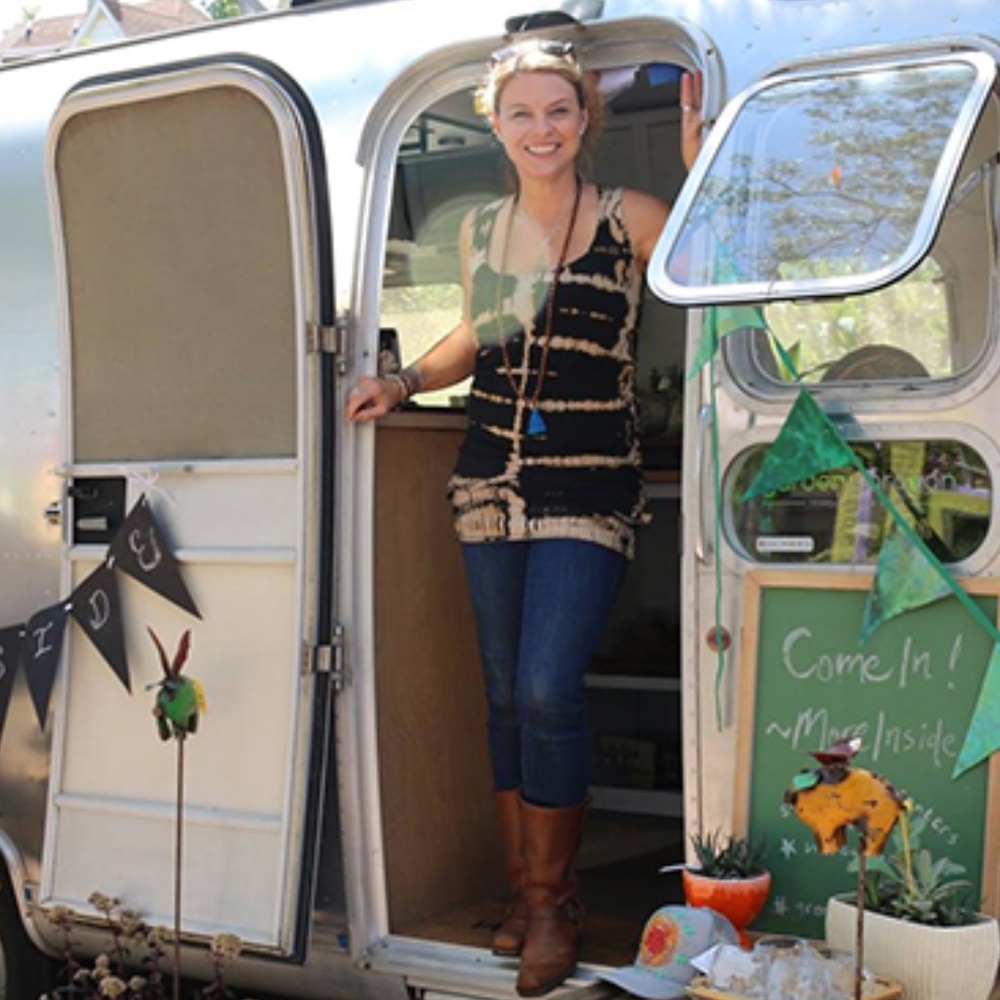 Meet your Posher, Sharon